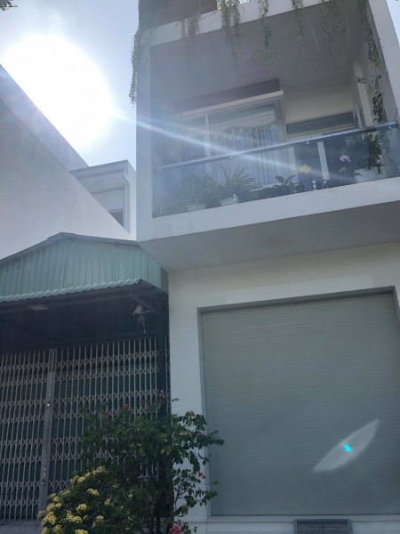 Bán nhà hẻm xe hơi, 30m ra 382/6C Sư Vạn Hạnh, Phường 2, Quận 10, 40M2, 2 Tầng, giá 4 tỷ 9