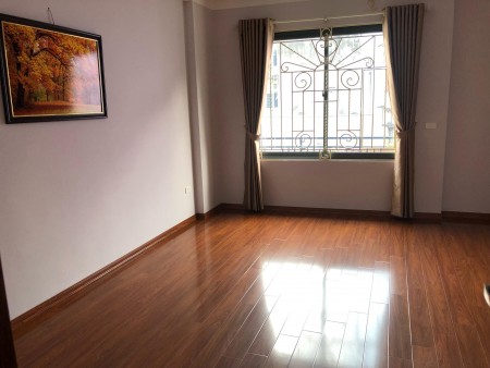 Bán nhà Cầu Diễn, phân lô, ở ngay, gần phố, DT 34m2x5T, giá 2.85 tỷ. LH0968987854