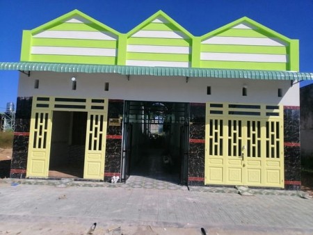 Chính Chủ NỢ NẶNG LÃI NGÂN HÀNG ( Bán Gấp) 16 Phòng Trọ Dân Đông Mới Xây Bên KCN