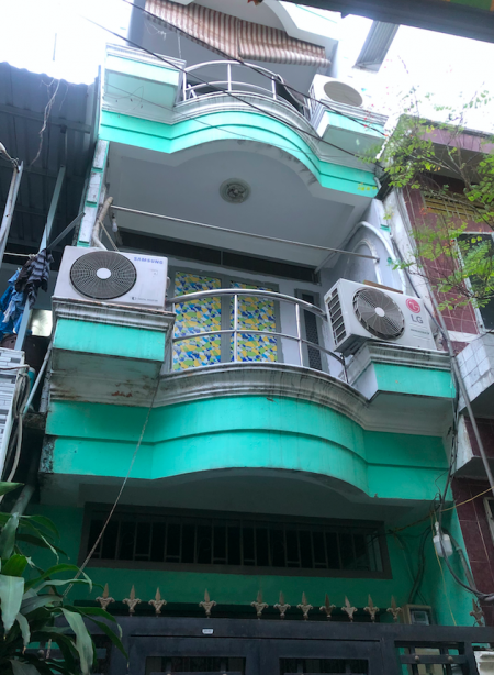 NHÀ NGUYÊN CĂN 3PN-2WC HẺM HUỲNH VĂN BÁNH - PHÚ NHUẬN. LH 0906699824