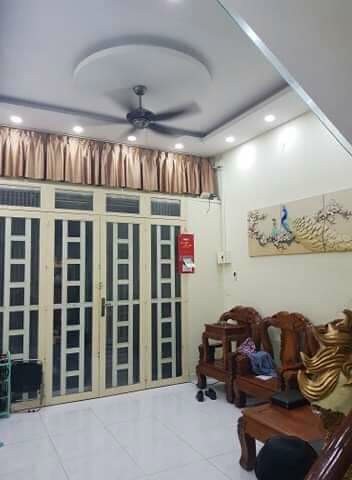 Nhà Bán Hoàng Văn Thụ, Tân Bình 48 m2, 4Lầu 4PN , 4 WC Giá Rẻ.