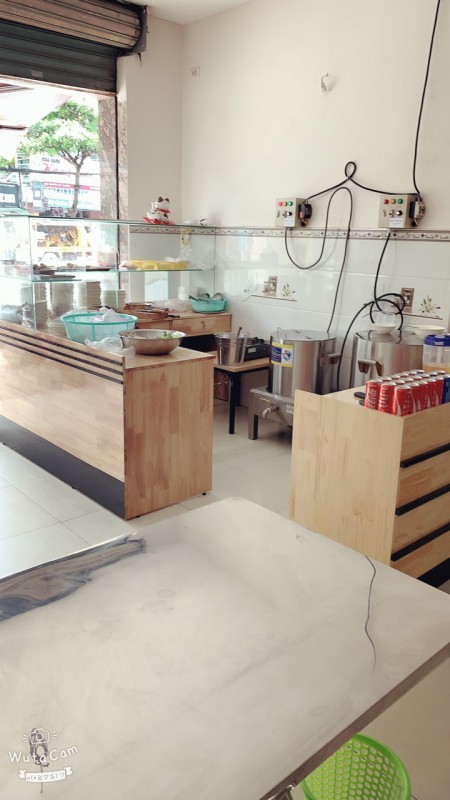 Mặt bằng nguyên căn 100m2 mặt tiền đường Huỳnh Tấn Phát, Q7
