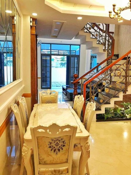 Đi đến slide 4