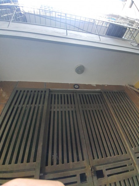 Bán nhà Thịnh Hào 1,24m, oto tránh, phân lô, ba gác tận cửa, giá 2.95 tỷ