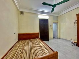 SIÊU PHẨM KINH DOANH ĐÊ TRẦN KHÁT CHÂN, 5 TẦNG.