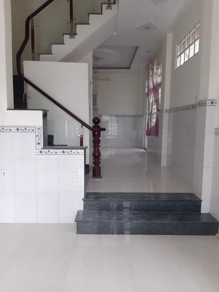 Siêu phẩm Lê Đức Thọ, lô góc nở hậu, hxh, 84m2, giá 6,5 tỷ