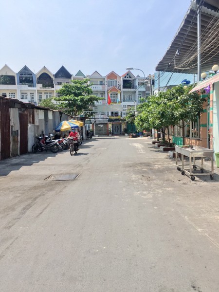 Đi đến slide 8