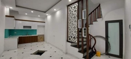 Bán nhà 35m2 x 5 tầng Trung tâm Đống Đa, Văn Miếu - Quốc Tử Giám