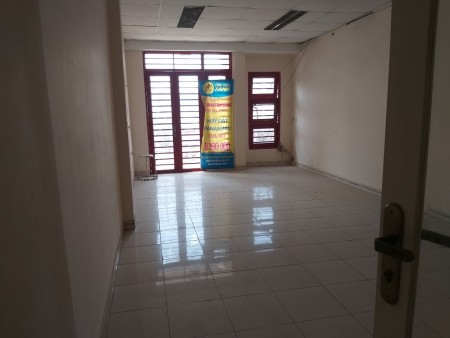 HXT thông 6x25 trệt 2 lầu đường số 8 P11