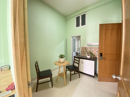 Phonhf trọ cho thuê 40m2 Gần Vòng xoay hàng xanh