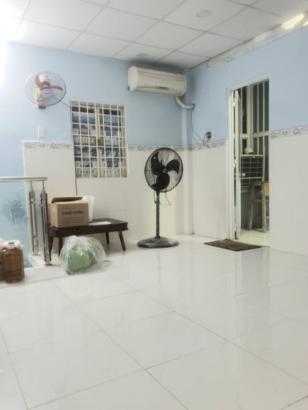 Bán nhà Bạch Đằng, Bình Thạnh 62m2, giá 5 tỷ 4, gần ngã tư Hàng Xanh