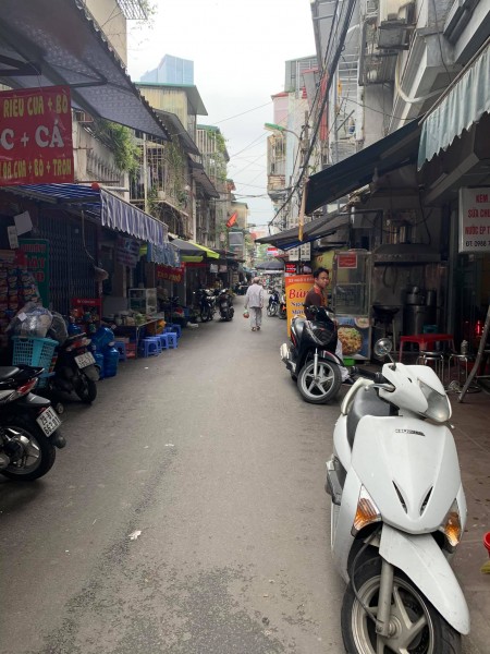 Bán nhà đất Đường Đào Tấn, Q. Ba Đình, 37m2, Nhỉnh 3 tỷ