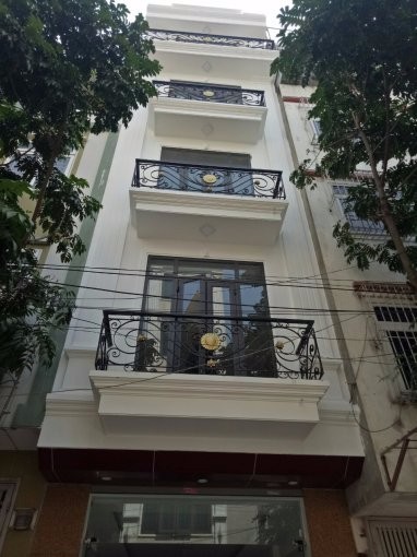 Bán nhà ngõ ô tô Lạc Long Quân, Tây Hồ, thang máy, giá 7.85 tỷ.