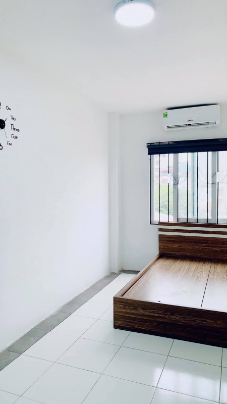 Khương Hạ, CHDV, 10 phòng, 6 tầng, ôtô 10m,KD 50tr/tháng, nhỉnh 5 tỷ. LH 0975823216
