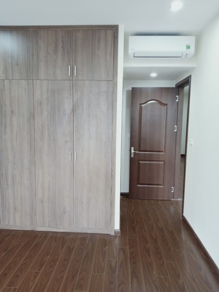 Cho Thuê Căn Hộ Chung cư Golden West - Số 2 Lê Văn Thiêm 3PN 10 triệu