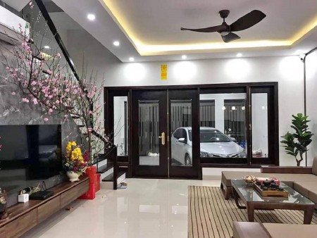 Bán nhà mặt phố Tôn Đức Thắng. Vỉa hè, oto, KD. 120m2 8T thang máy, 28 tỷ