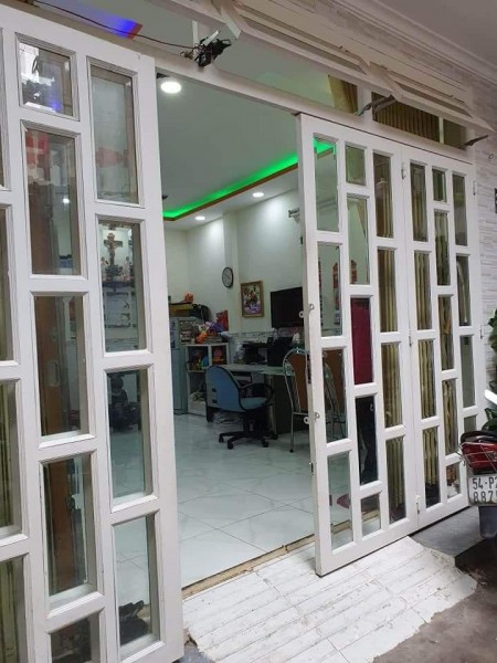 Bán nhà mặt tiền Sơn Kỳ, quận Tân Phú giá rẻ, vừa ở vừa kinh Doanh