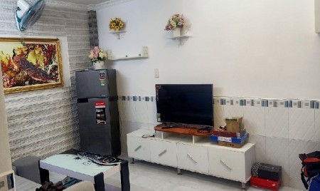 Bán gấp nhà 3 tầng Hồ Thị Kỷ Phường 1 Quận 10 hxh thông 3 tỷ