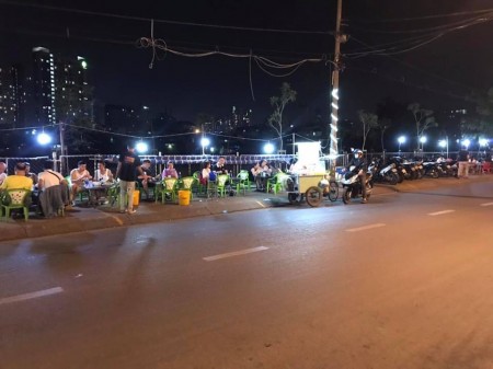 Sang quán nhậu 977 trần xuân soạn, p. tân hưng, quận 7, TP. Hồ Chí Minh