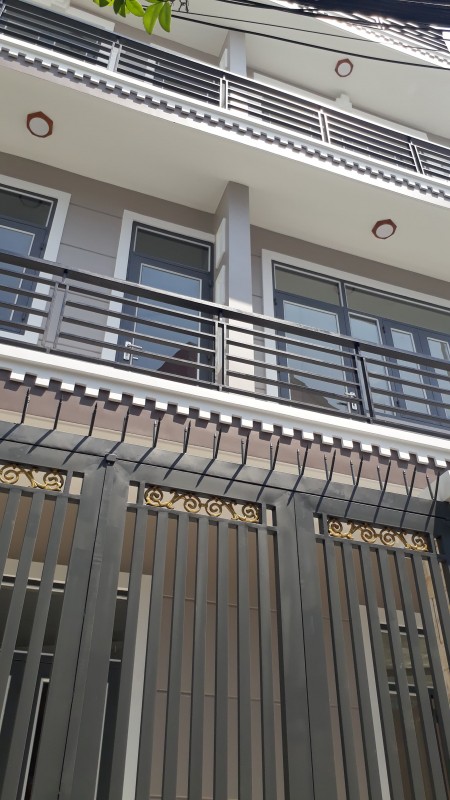 Trung Tâm, Gò Vấp, Nguyễn Văn Công, Phường3, 3 Tầng 4PN, Giá chỉ 6,8Tỷ