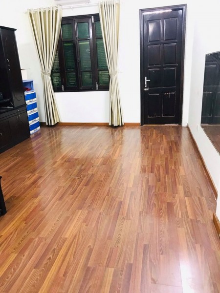 Bán nhà đường Thành Công , Ba Đình cho người có nhu cầu ở thực