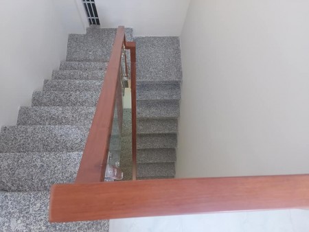 GIA CHỦ BÁN GẤP NHÀ NỞ HẬU TÂN BÌNH 3 TẦNG 40M2 GIÁ 4,8 TỶ (CNB-713)