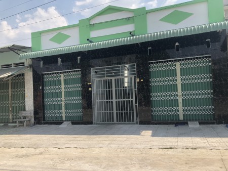 KD THUA LỖ BÁN GẤP DÃY TRỌ 300m2(10x30) 12p/2 NHÀ CẤP 4 TẠI KDT MỸ PHƯỚC 3