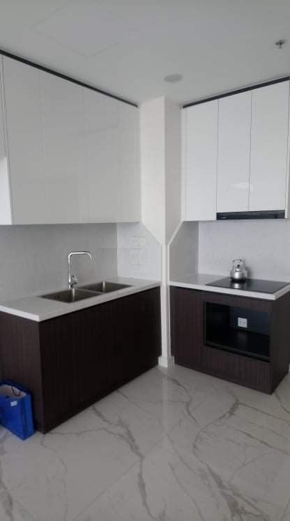 Cần cho thuê Căn hộ Sunshine City Saigon tầng cao, 23 Phú Thuận, P.Tân Phú