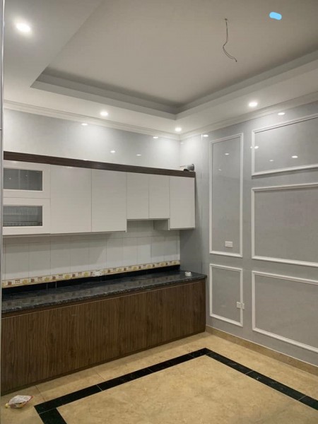 Bán nhà Láng Hạ, Ba Đình 5 Tầng, 6 Ngủ 4.35 tỷ,50m