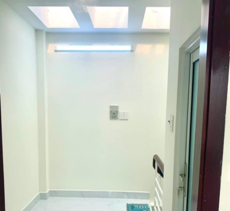 Đi đến slide 4