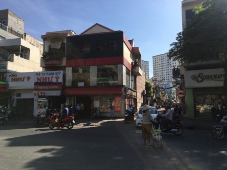 Cho Thuê Nhà 2 Mặt Tiền, Đường Điện Biên Phủ, Phường 11, Quận 10.
