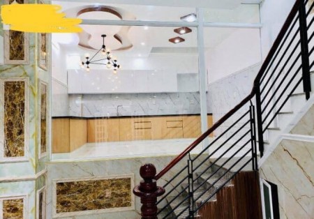 Bán nhà Lê Lai Trường Chinh Tân Bình 67m2 (4.6x14.5) 5T 4PN giá 9.5 tỷ TL