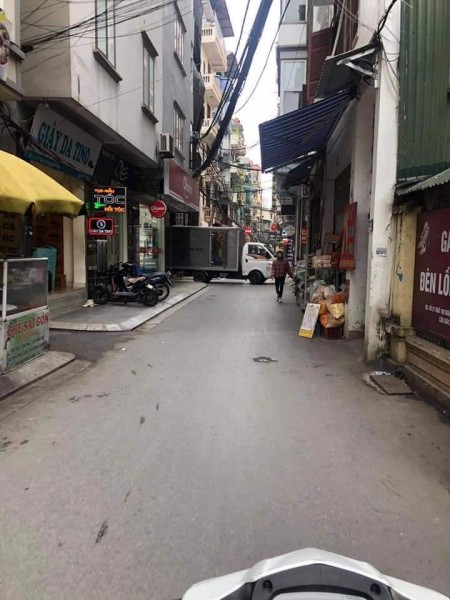 Mặt Ngõ Hồ Tùng Mậu ô tô, Kinh Doanh, (Bán Gấp) Nhà DT: 65m x 4T, MT: 5M. 6 Tỷ, Q Cầu Giấy.