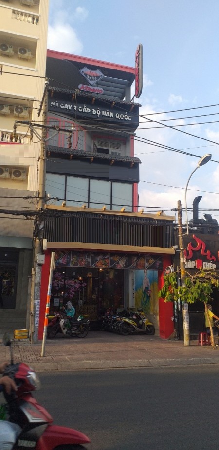 Hoa Lan, Phường 2 mt 4 x 18 thuận lợi kd đắc địa