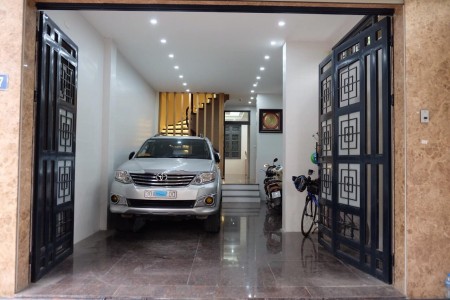 Bán nhà đẹp PL ô tô tránh 4 tầng x 72m2 ngõ 102 Xuân La giá 14,5 tỷ. LH 0912442669