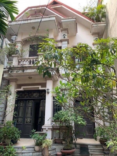BÁN NHÀ TRƯỜNG CHINH, LÔ GÓC, HAI MẶT, NGÕ MẶT TIỀN 6 M Ô TÔ chạy KINH DOANH ĐA DẠNG Ở ĐẲNG CẤP ĐT 0962-458-616, 54 M2, 6 tỷ