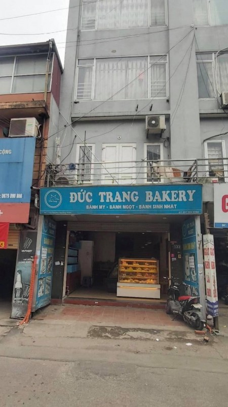 Cần bán mặt phố dương quảng hàm- kinh doanh tấp nập ngày đêm