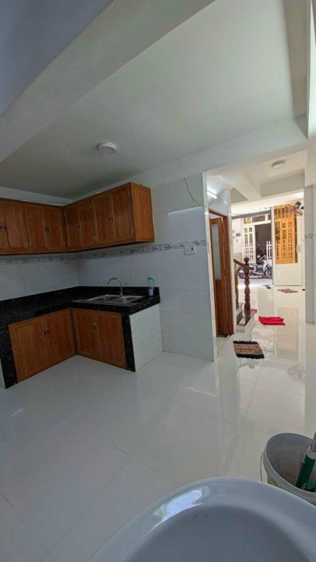 Bán nhà cách HXH 5m ngang 3.5m dài 10m 1 trệt 1 lầu giấy tờ đầy đủ Quang TRung giá 2.65 tỷ
