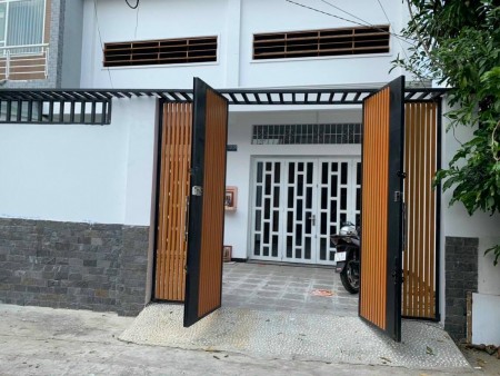 Cho thuê nhà 8x21 Lê Văn Quới, Bình Tân