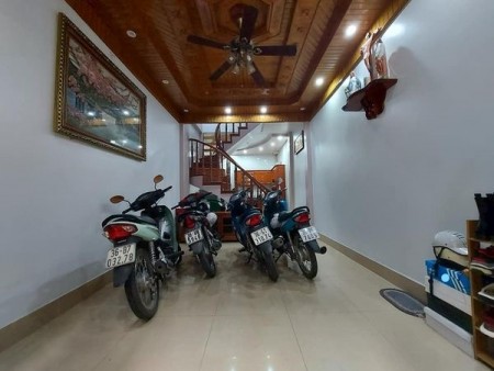 Bán nhanh siêu phẩm Tây Sơn 4 tầng nhà đẹp ở ngay DT 40m2 giá 4tỷ38
