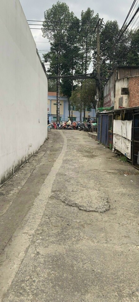 HOT ! Tôi cần bán lô đất 98m2 đường An Phú Tây,Bình Chánh Hẻm xe hơi, SHR, giá chỉ 750tr TL