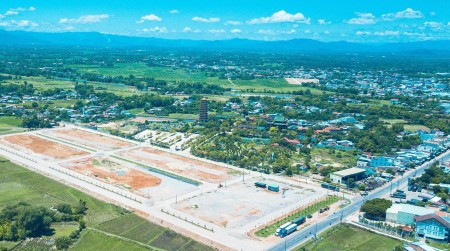 Cần bán nhanh 2 nền đất biệt thự mặt tiền QL1A, TX An Nhơn đã có sổ, giá chỉ 12tr/m2