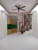 Bán Nhà Đường Bưởi 40m 5 Tầng MT 4m, Gần CV Thuỷ Lệ, Ở Luôn Giá 3.8 tỷ.