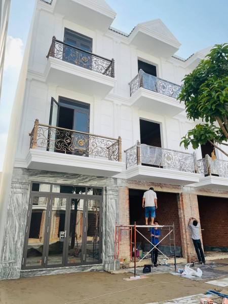 Nhà phố kiểu mẫu Cité D'Amour TTHC Dĩ An 1 trệt 2 lầu, SHR, bank 70%, liền kề TP. Thủ Đức