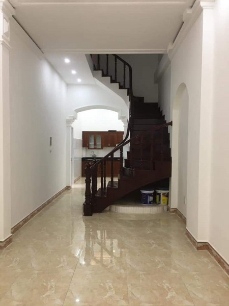 Bán nhà Ôto đỗ cửa, kinh doanh sầm uất,3 mặt ngõ 1 bước ra mặt đường quang trung hà đông, giá chỉ 3 tỷ