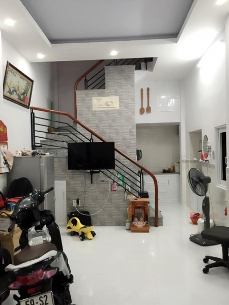 Bán nhà Trần Quang Diệu, quận 3 DT 57m2 4 PN giá 3 tỷ 85