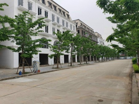 ĐẤT NỀN UÔNG BÍ: GIÁ GỐC CĐT KHÔNG CHÊNH TRUNG TÂM PHỐ CỔ VÙNG LÕI THÀNH PHỐ UÔNG BÍ, GIAO ĐẤT NGAY