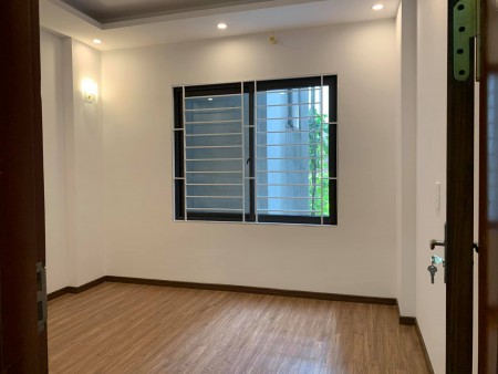 NHÀ MỚI ĐẸP - KHU VỰC VIP- ĐÔNG TÁC- ĐỐNG ĐA- HÀ NỘI.