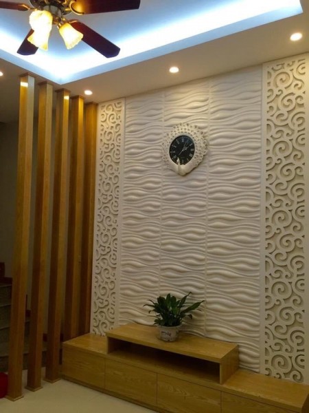 Cần bán nhà mặt ngõ rộng ở Long Biên 31m2, 5T,MT 3.3, 3 TỶ