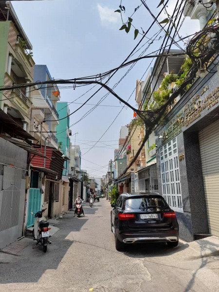 CHÍNH CHỦ CẦN BÁN HẺM XE HƠI TRÁNH NHAU ĐƯỜNG 100 BÌNH THỚI Q11 62M2 GIÁ 7.7 TỶ